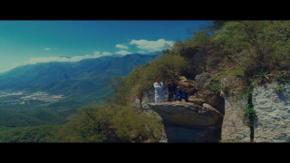 Explore the Meaning of Kevis - LOS CHICOS DEL NORTE Lyrics